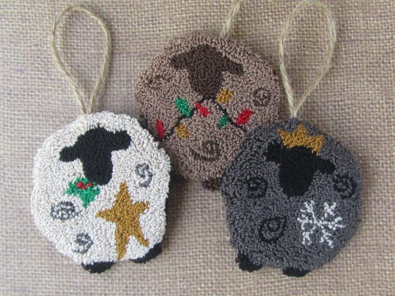 Use French knots in Punch Needle - DoodleDog Designs Primitives