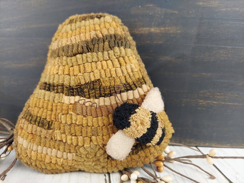 bee skep hooked rug & bee punch needle pattern