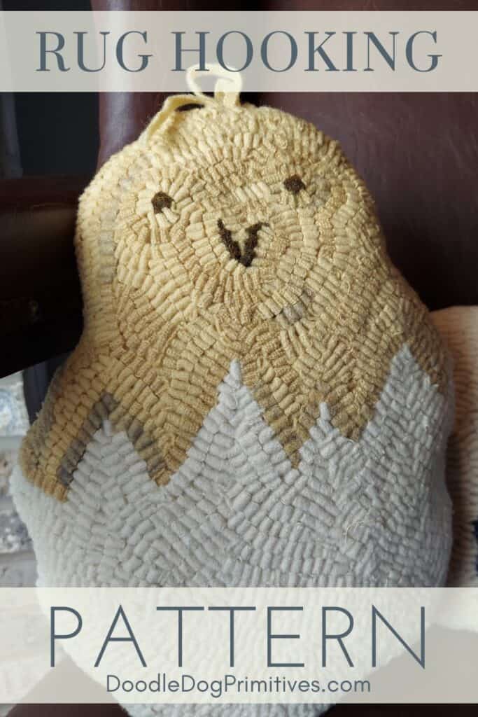 chick with egg pattern rug hooking